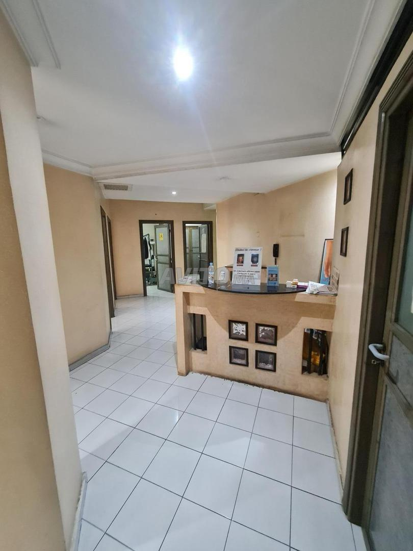 Un superbe cabinet de 116m2 à vendre