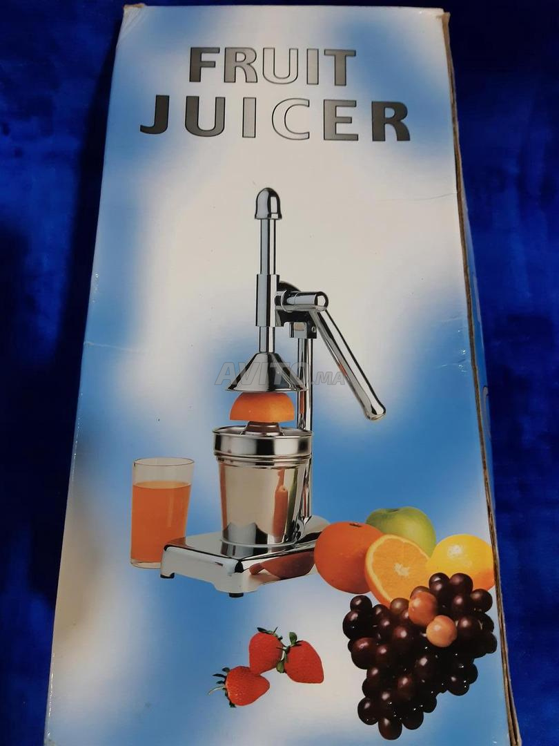 Presse-agrumes en acier inoxydable à vendre