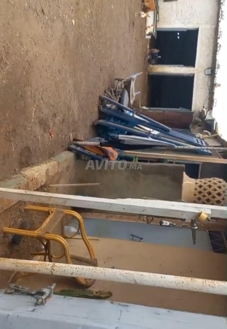 Dépôt à vendre