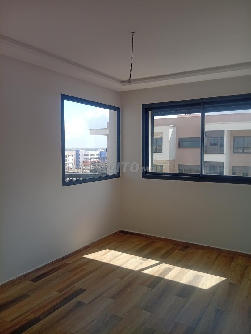 Appartement à louer 86 m² à Victoria Bouskoura