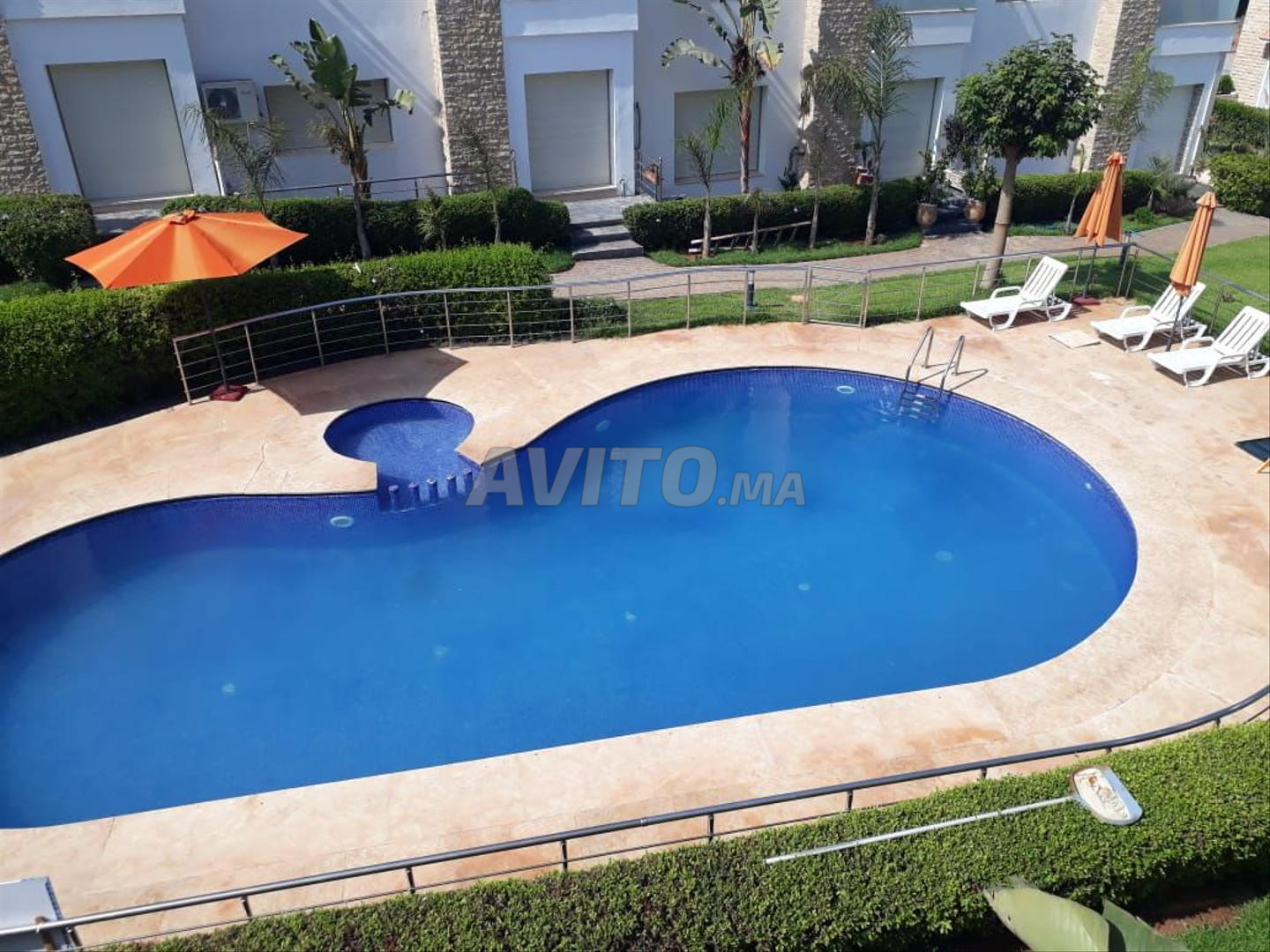 Villa à louer Skhirat avec piscine collective