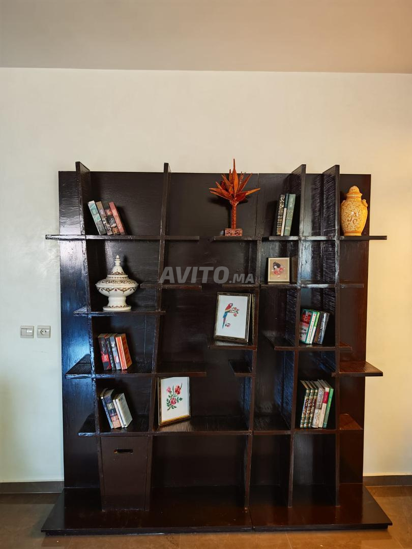 Bibliothèque en bois à vendre – Excellent état