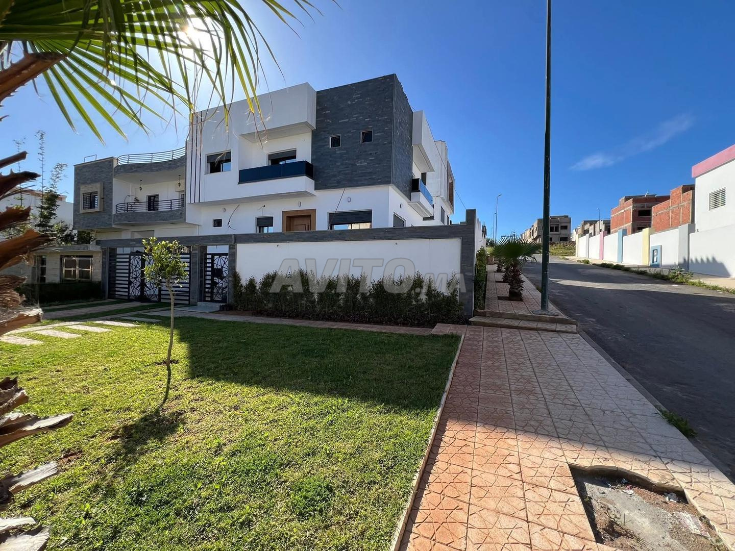 Villa à vendre 264 m2 quartier alliance Kénitra.