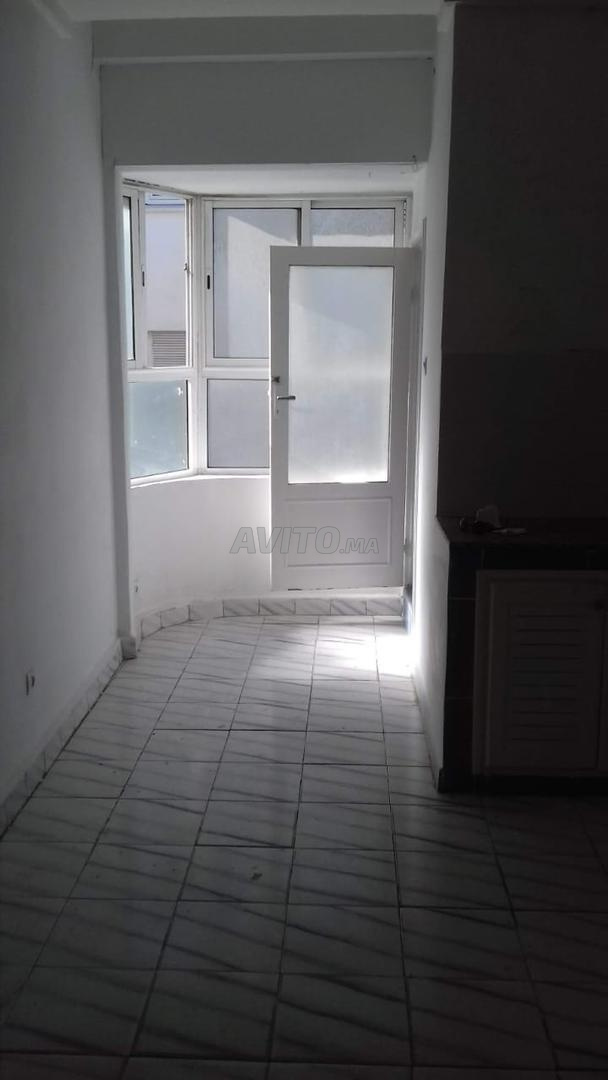 STUDIO PLACE PÉTRIE WILAYA