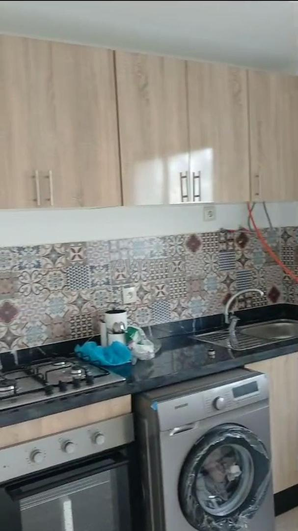 Appartement à louer 81 m² à Temara