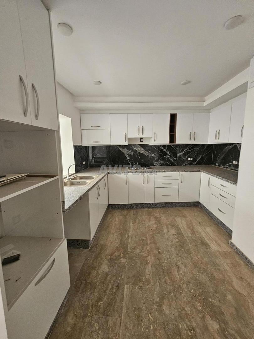 Appartement à louer 135 m² à Kénitra