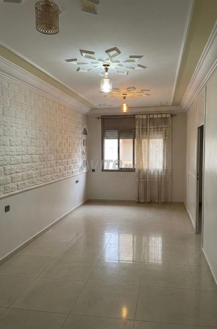 Appartement ensoleillé à vendre à Massira 2