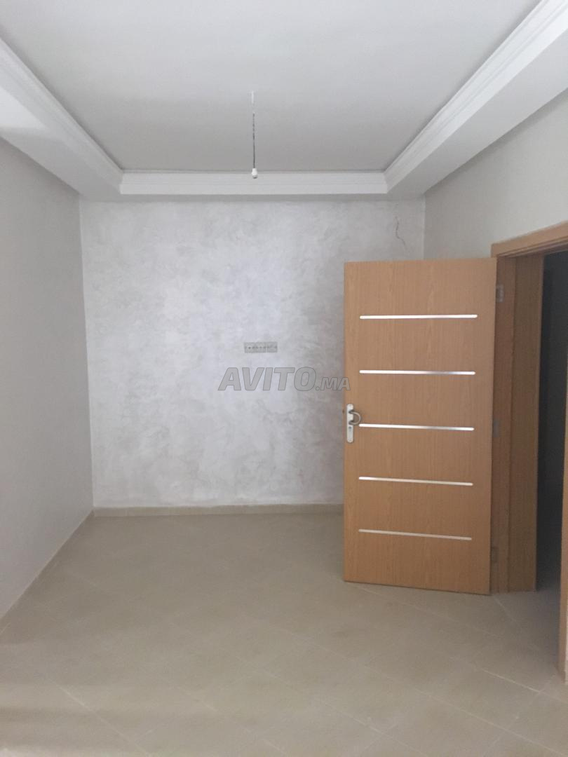 Appartement titré à vendre quartier Chrifia