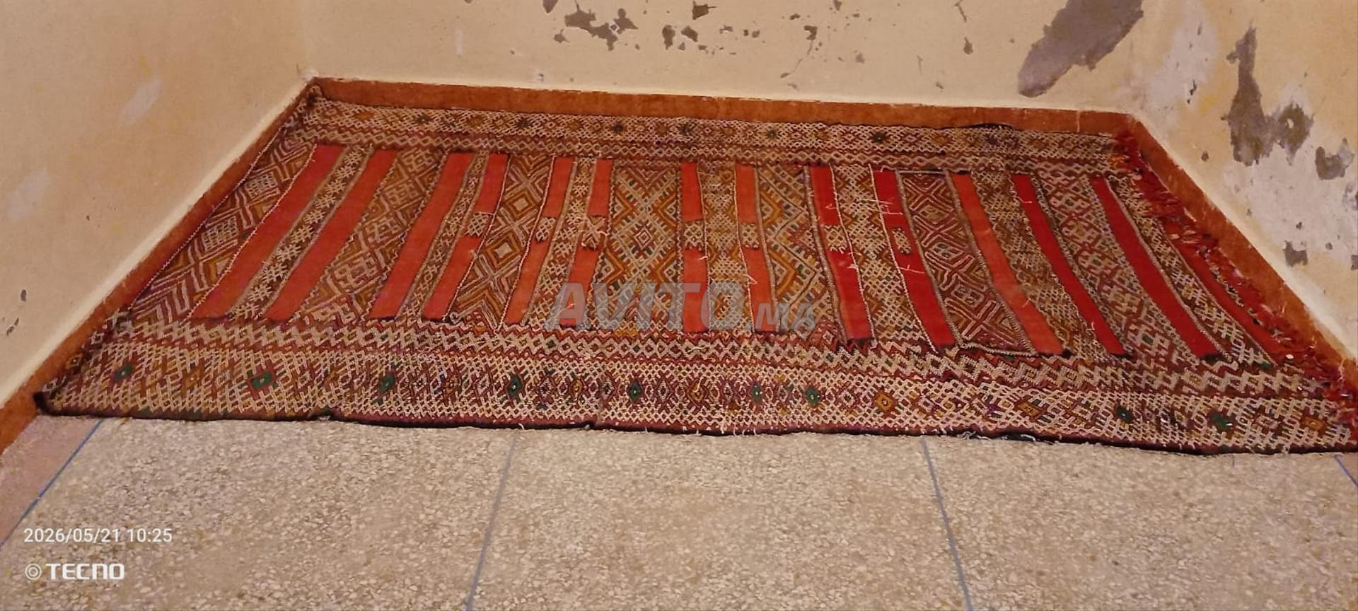 Tapis traditionnels magnifiques à vendre.