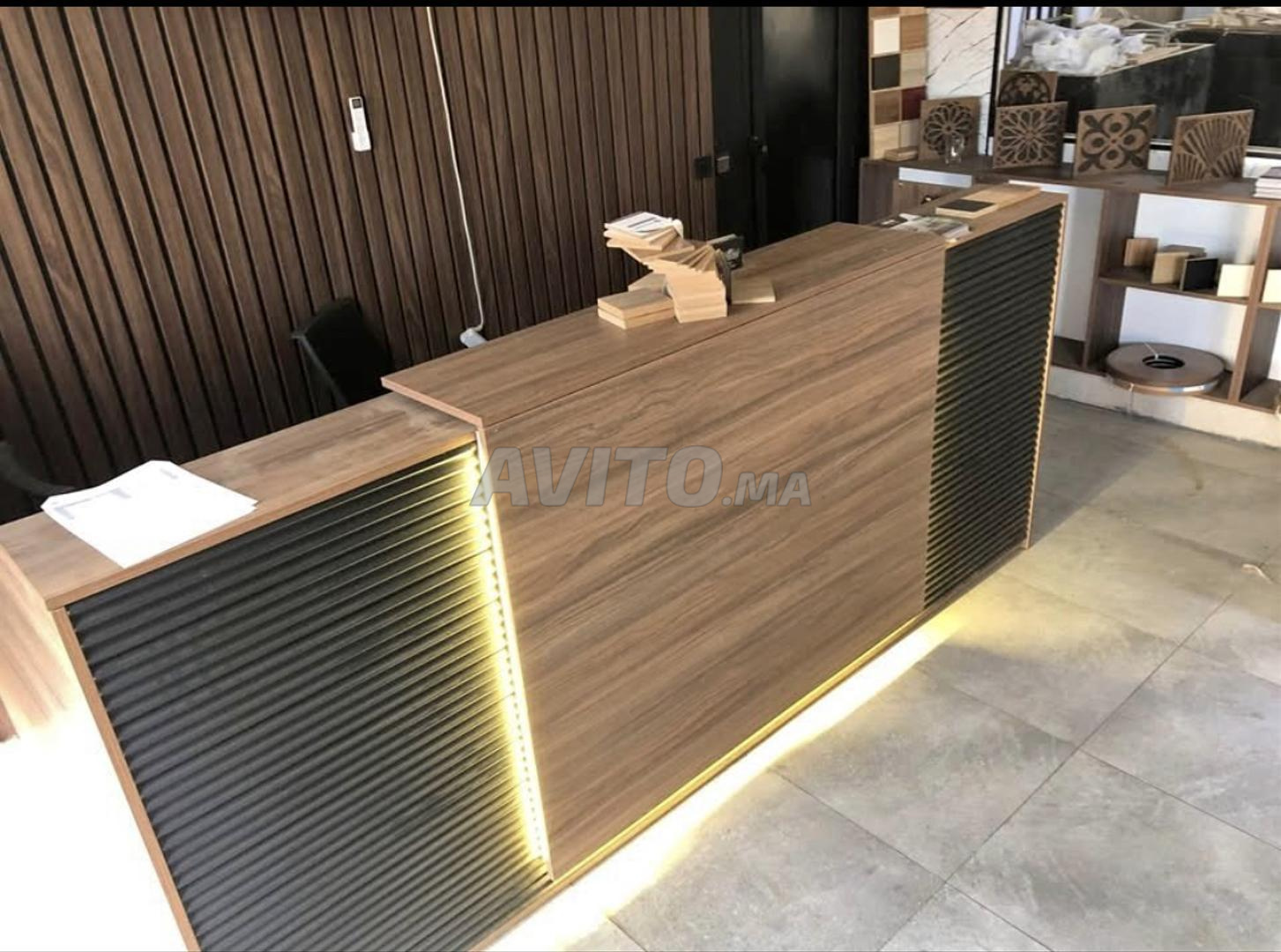 Comptoir LED neuf à vendre