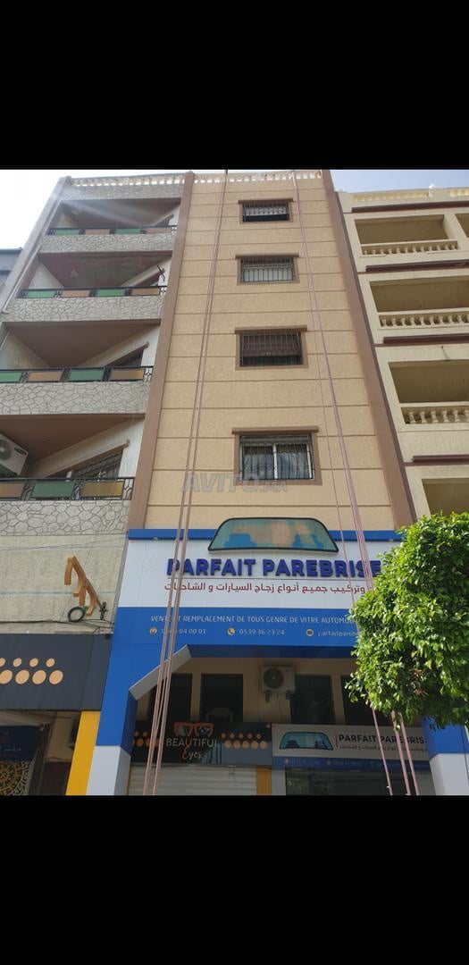 Maison à vendre sur la rue principale à Dar Tounsi