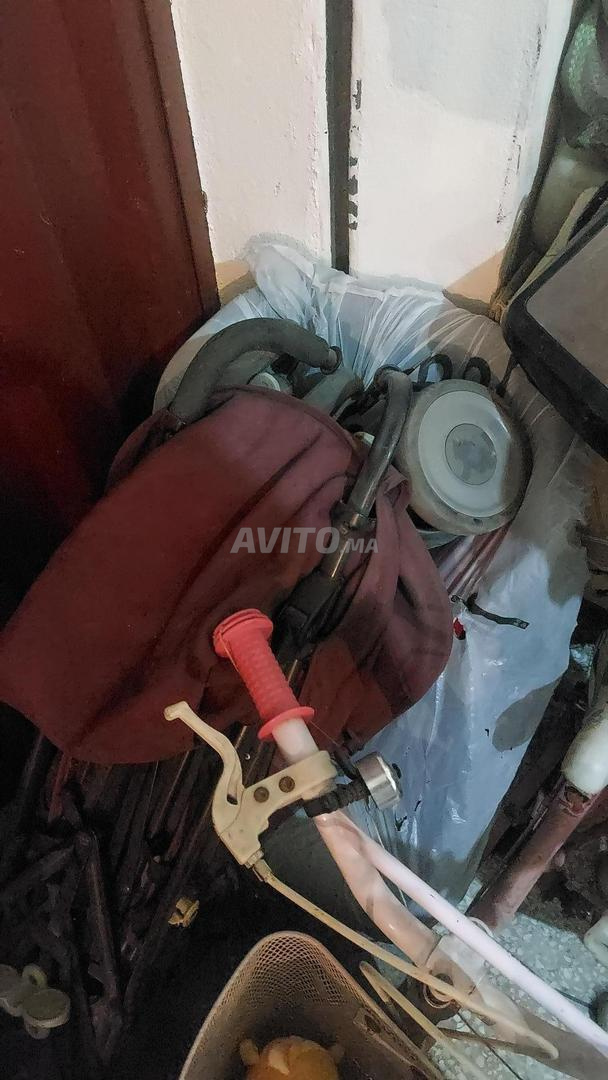 Bricolage à vendre
