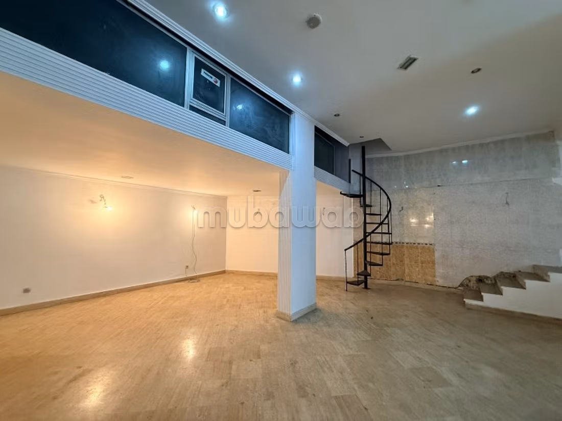 Local Commercial en Location a VAL FLEURI
