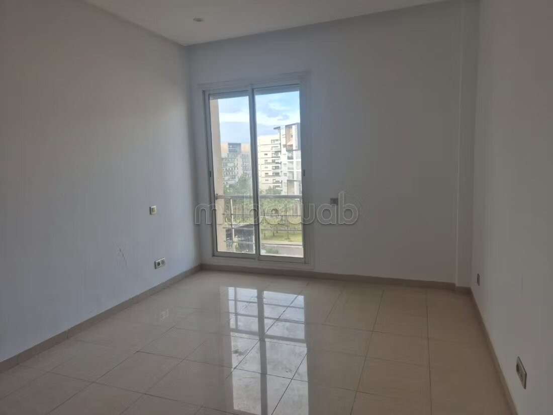 137 m² Apartment for Sale in Rabat - Hay Riad — Photo 10