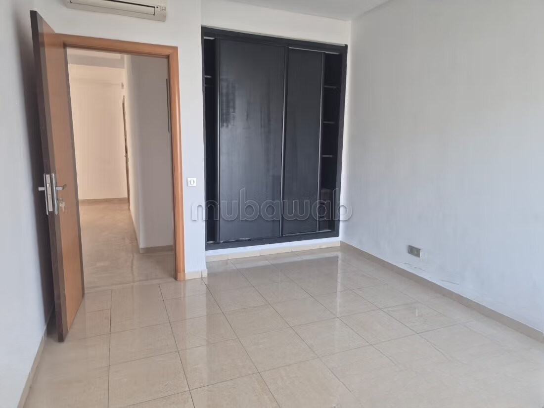 137 m² Apartment for Sale in Rabat - Hay Riad — Photo 34