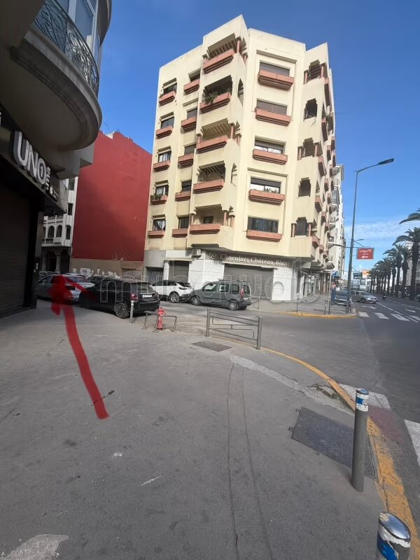Portefeuille de 3 locaux commerciaux loués