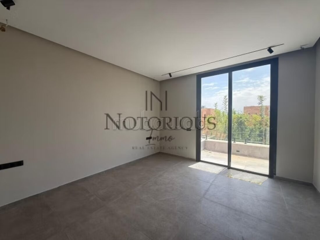 فيلا 740 متر مربع للبيع في مراكش — Photo 18