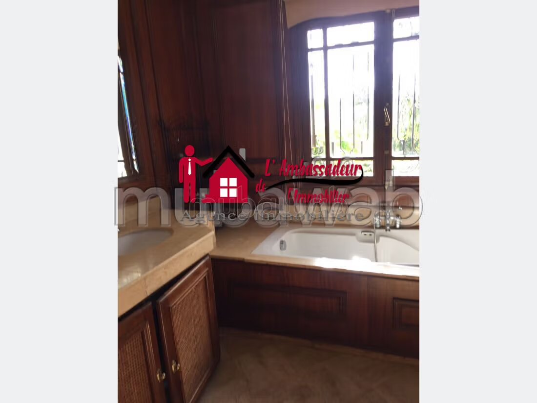 Villa 675 m² à vendre à Casablanca (Longchamps) — Photo 5