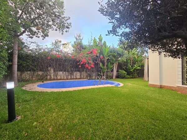 Villa à louer à Casablanca — Photo 21
