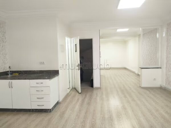 مكتب للإيجار في الدار البيضاء — Photo 15