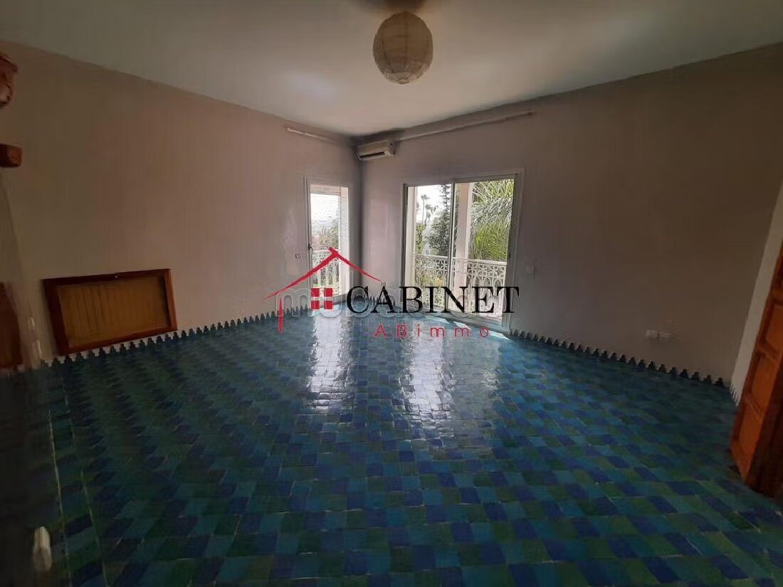 Villa 2000 m² à louer à Rabat — Photo 9