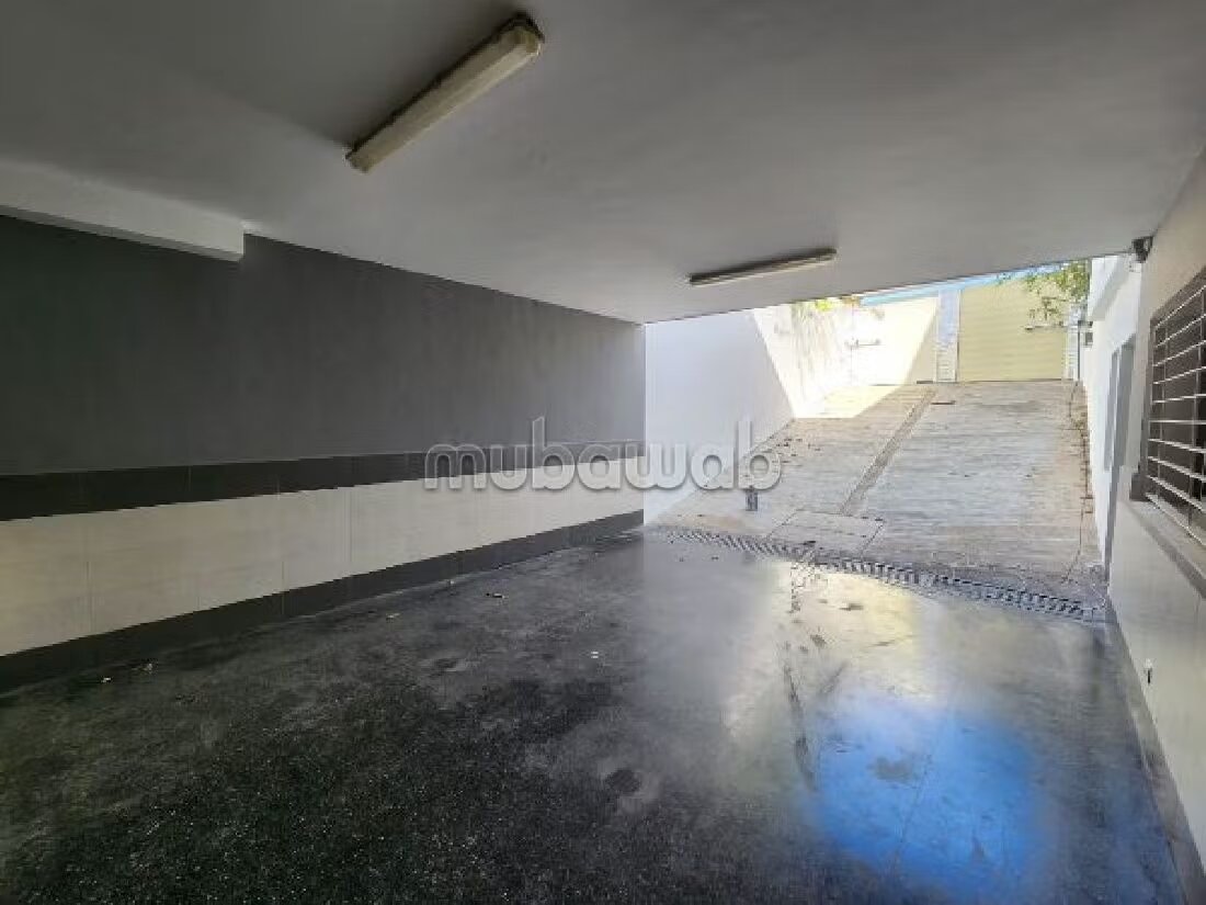 فيلا 840 م² للإيجار في الدار البيضاء (عين دياب) — Photo 19