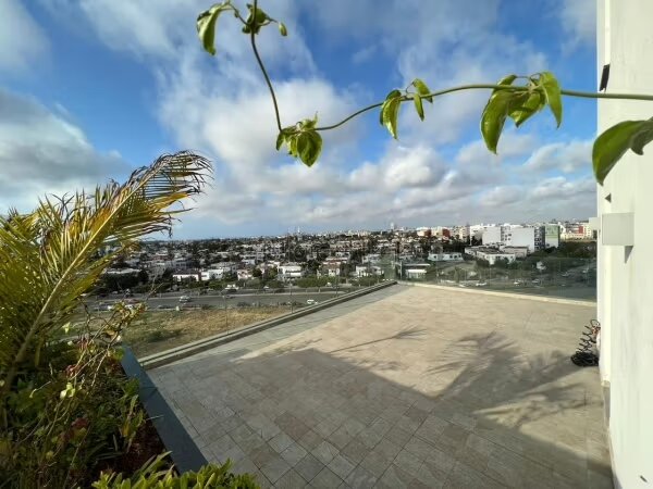 Apartment 276 sqm for rent in Casablanca Finance City — Photo 17