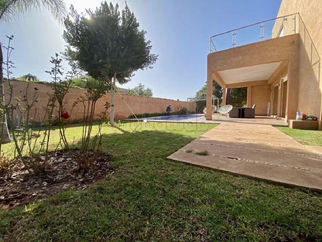 Villa 600 m² for Sale in Marrakech — Photo 3