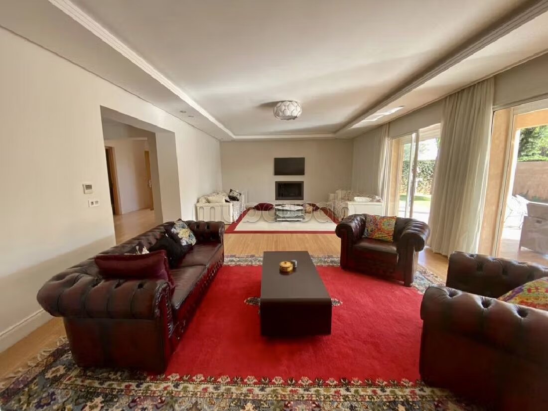 Villa 600 m² for Sale in Marrakech — Photo 8