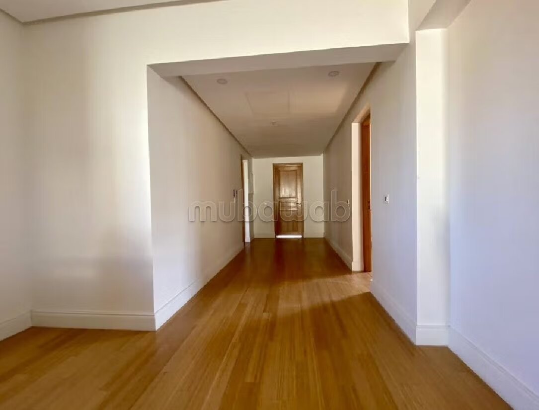 Villa 600 m² for Sale in Marrakech — Photo 17