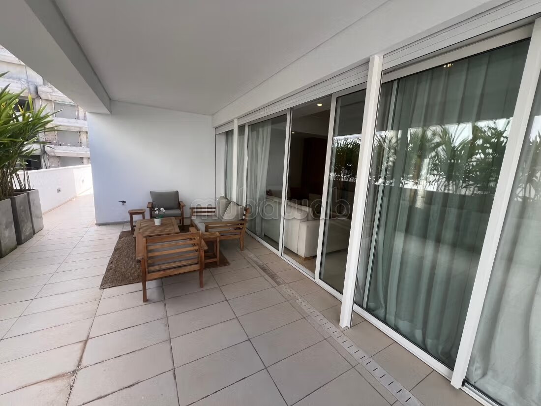 Apartment 235 m² for Rent in Casablanca — Photo 8