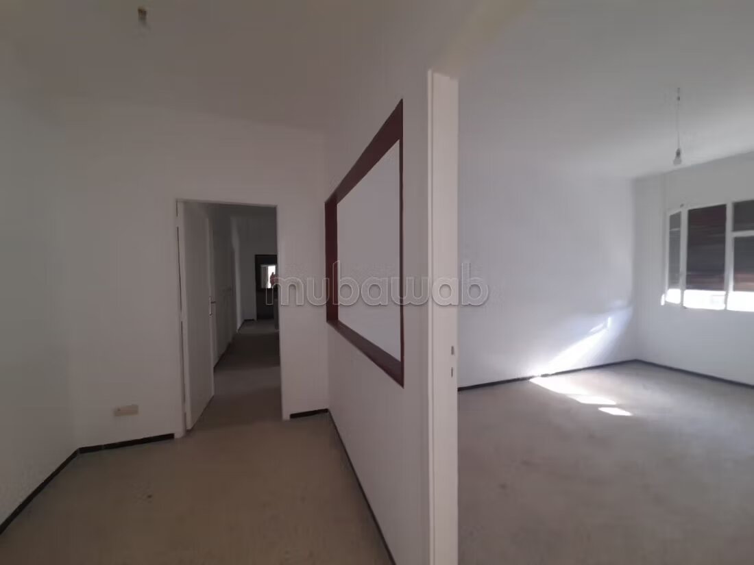 Bureaux en location avenue Abtal Agdal  ***-****** dhs