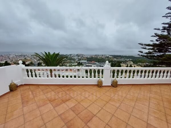 Villa 400 m² à louer à Tanger — Photo 33