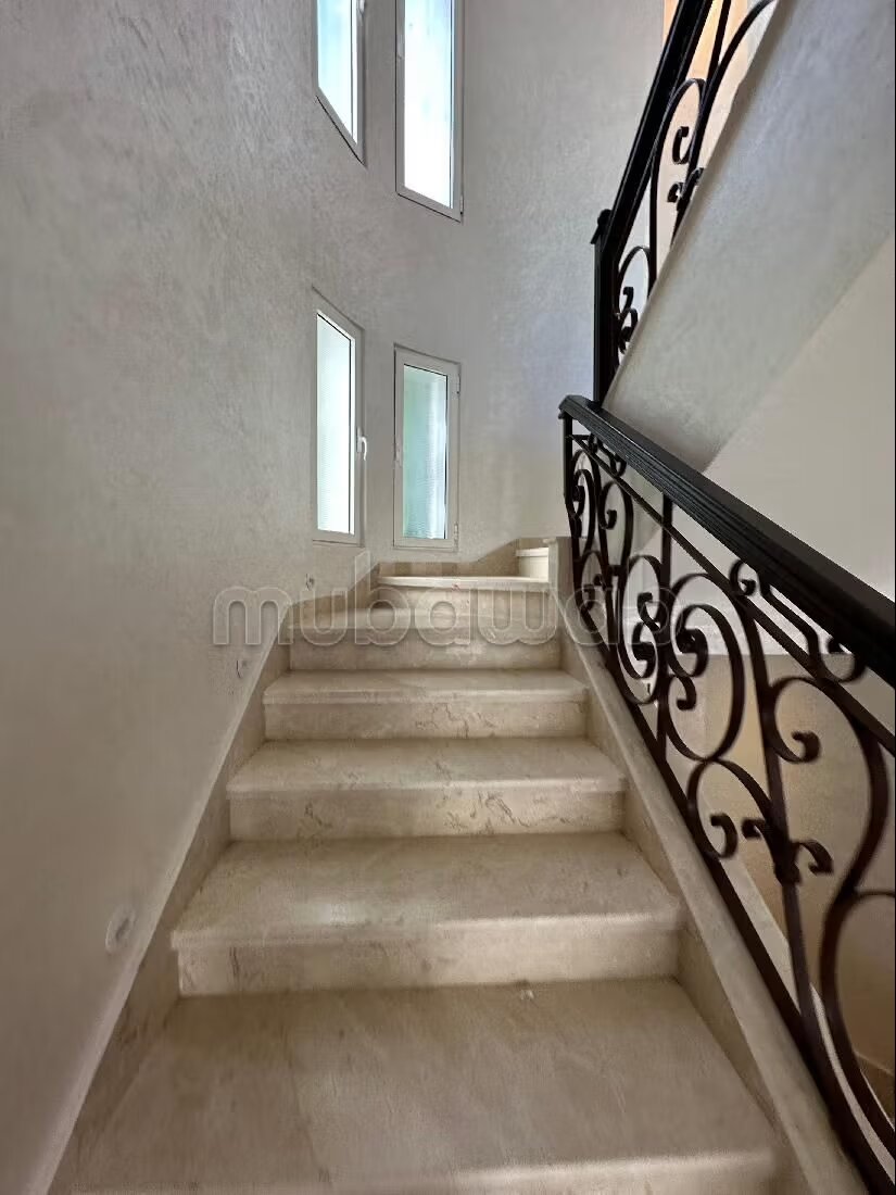 فيلا للإيجار في طنجة — Photo 18