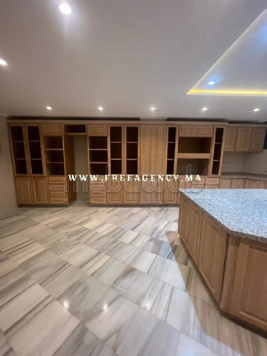 Luxury Villa for Sale in Tangier — Photo 11