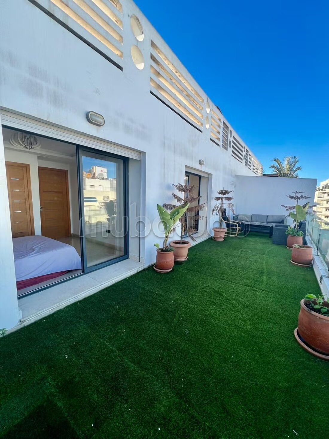 High‑end furnished studio for rent in Casablanca — Photo 3
