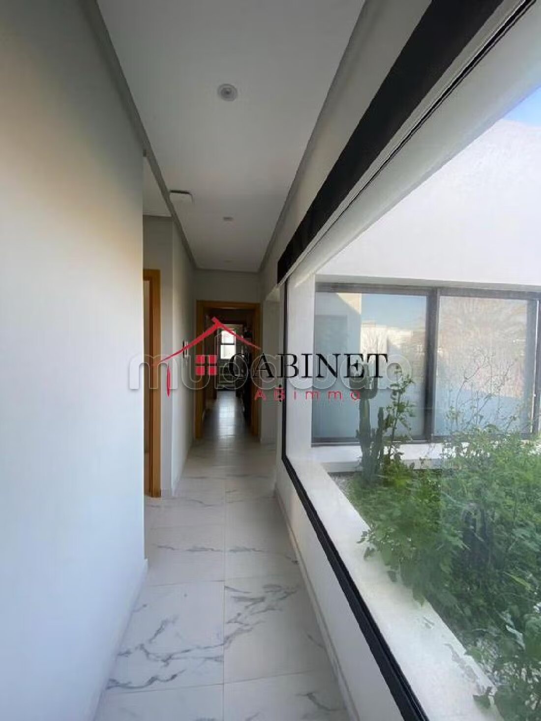 Villa 2000 m² for rent in Souissi, Rabat — Photo 4