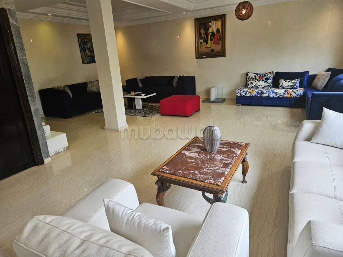 3-story Villa for Sale in Casablanca — Photo 6
