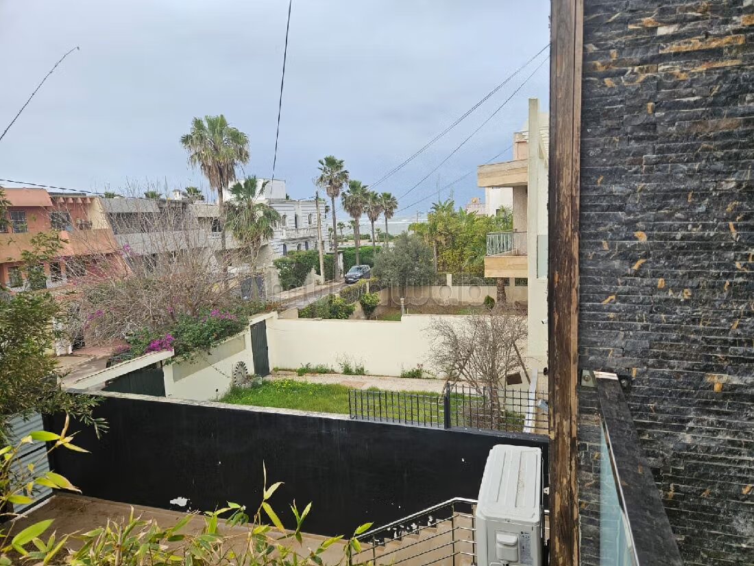 3-story Villa for Sale in Casablanca — Photo 9