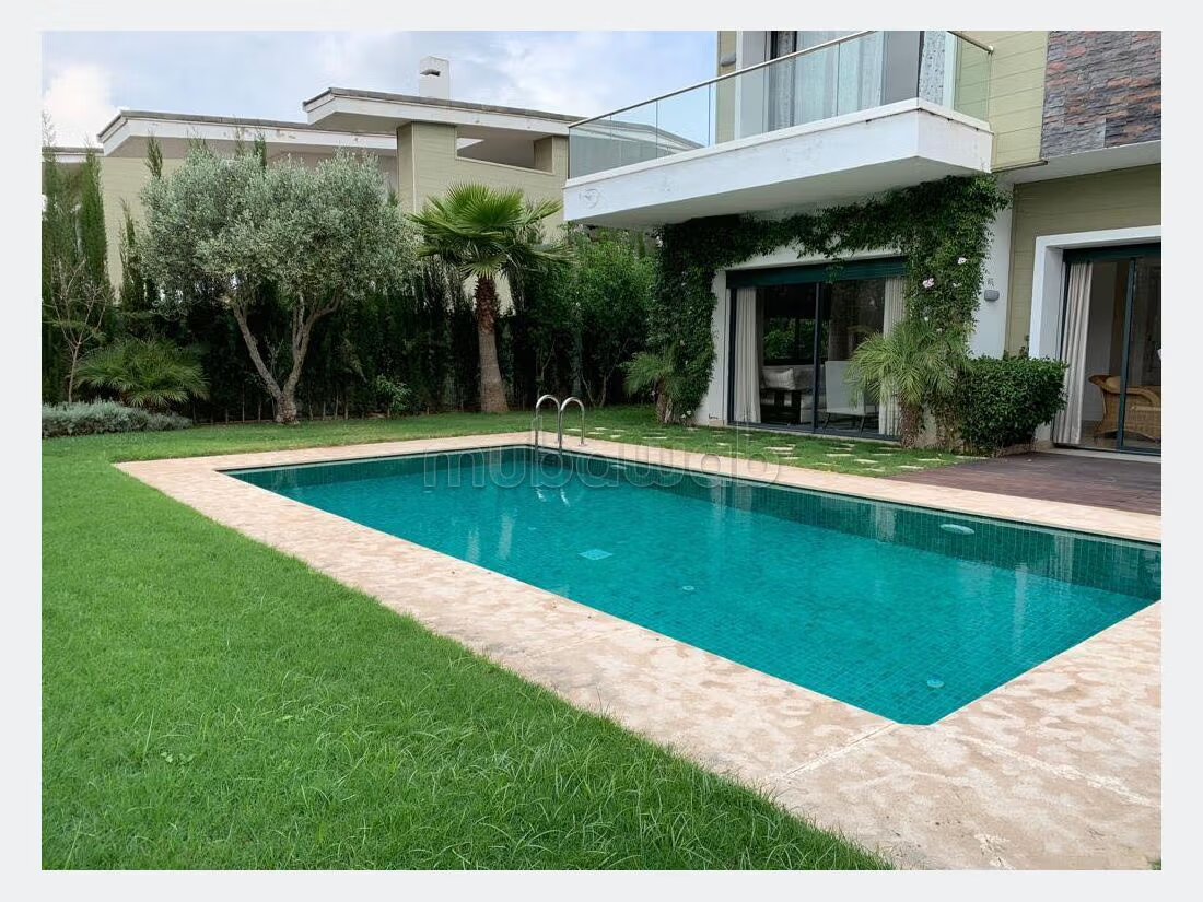 Villa 580 m² à louer à Casablanca – Ville Verte à Casablanca