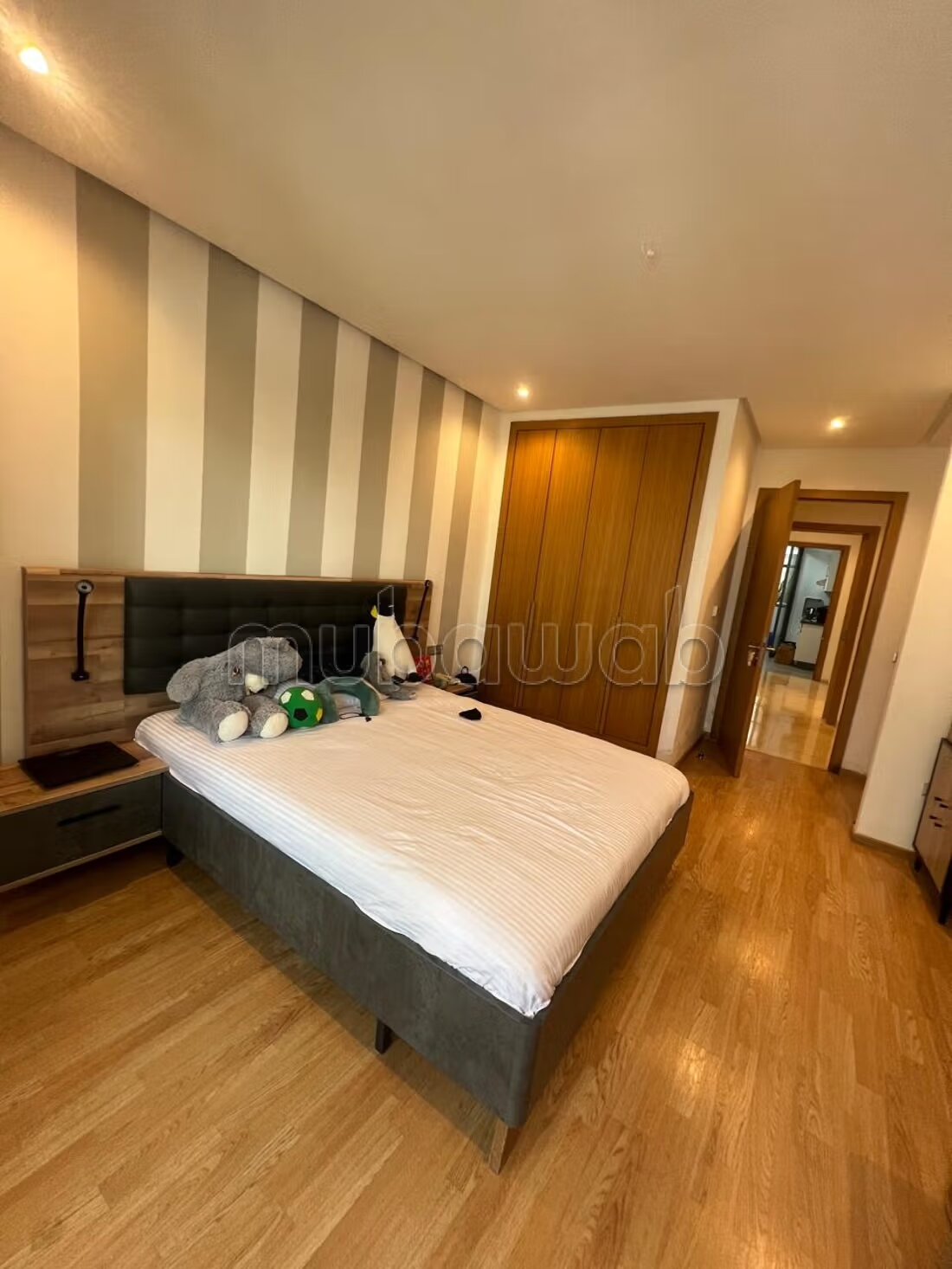Apartment 138 m² for rent in Rabat – Souissi — Photo 5