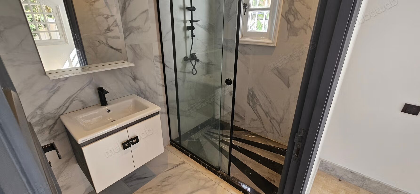 Villa 1000 m² for rent in الدار البيضاء — Photo 15