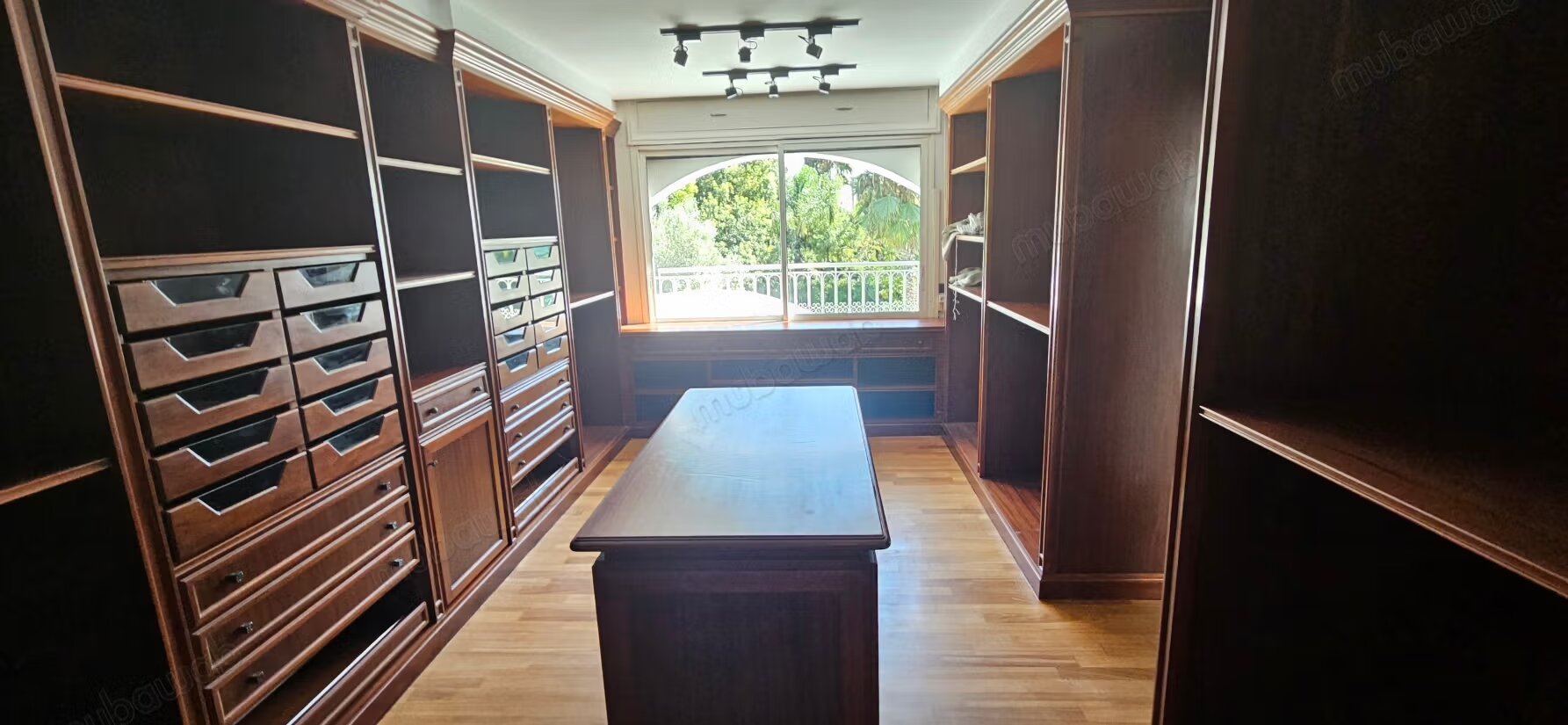 Villa 1000 m² for rent in الدار البيضاء — Photo 19
