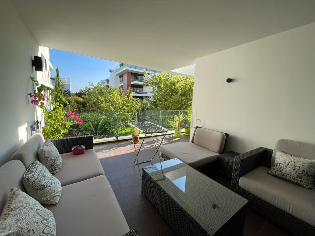Appartement vide à louer Orangeraies Souissi