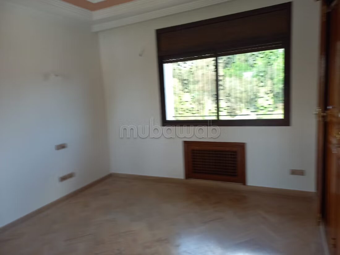 Villa 400 m² à louer à Rabat - Hassan - Centre Ville — Photo 4