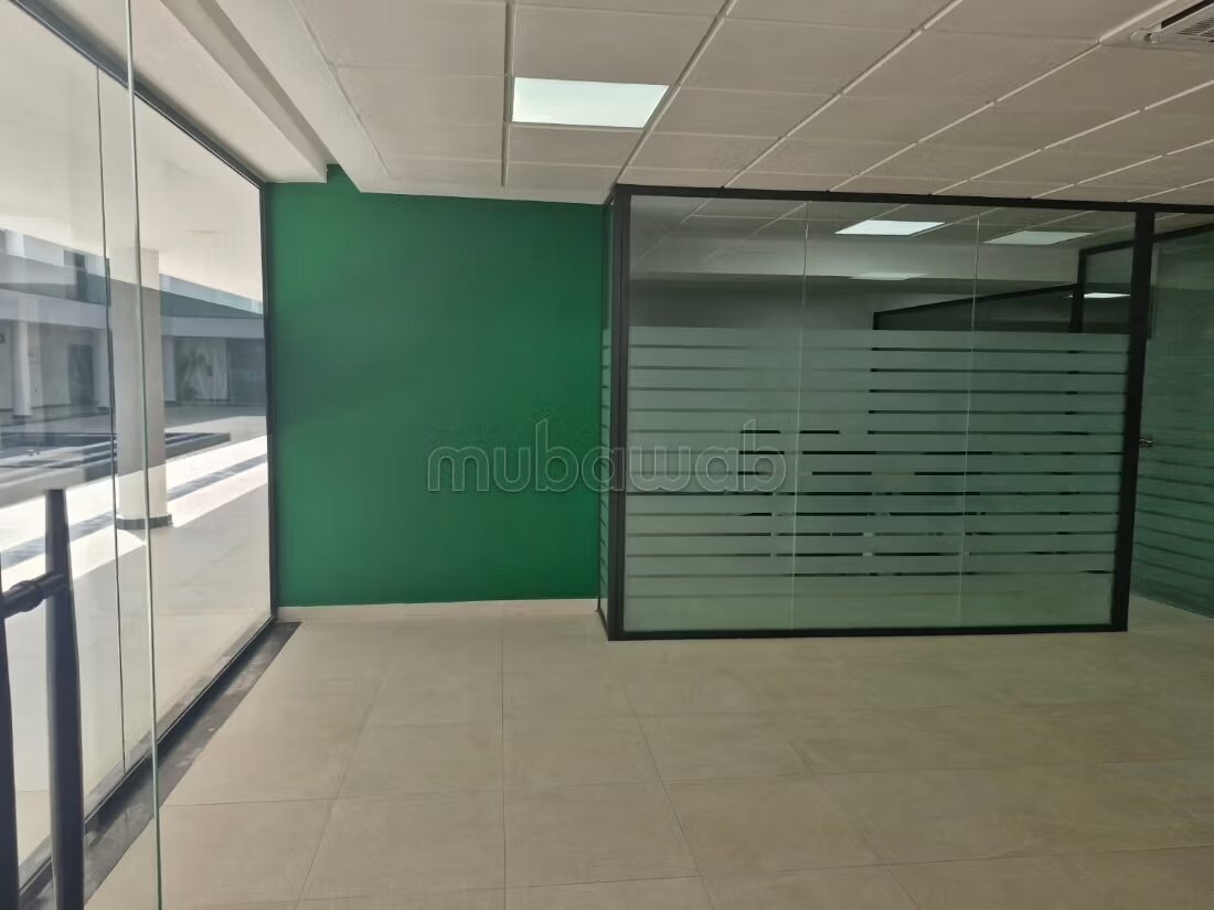 Office 167 m² for rent in Souissi, Rabat — Photo 9