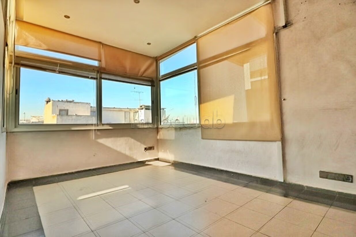 Bureau 198 m² à vendre à Casablanca – Benjdia — Photo 4