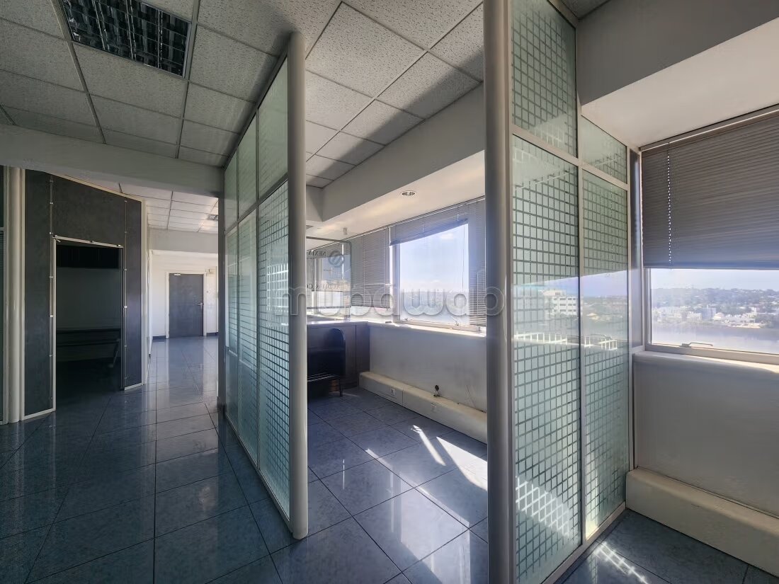 Bureau 181 m² à louer à Casablanca — Photo 3