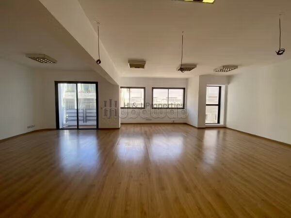 Bureau 181 m² à louer à Casablanca — Photo 11