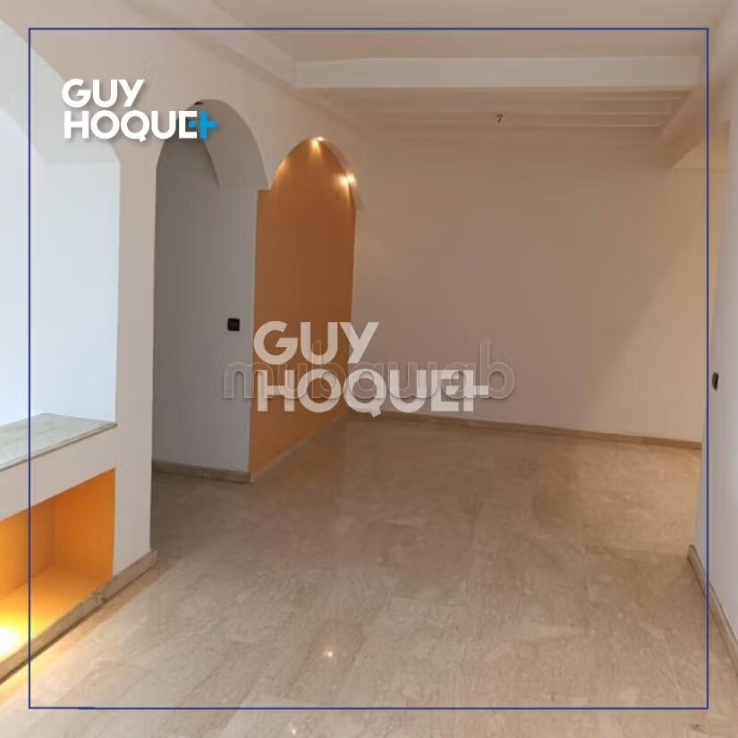 Spacieux Appartement/Bureau proche CAF